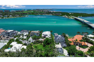 1435 WESTWAY DRIVE, SARASOTA, FL 34236 - MLS#MFRA4649531