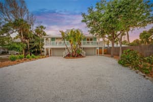 4818 GIVENS COURT, SARASOTA, FL 34242 Sold 06/12/25