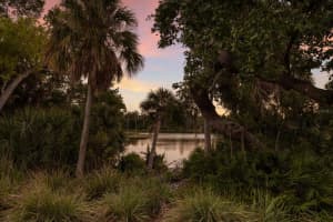 2397 VACCARO DRIVE, SARASOTA, FL 34231 - MLS#MFRA4649582