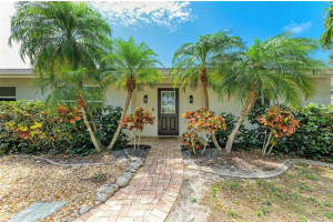 2908 MAYFLOWER STREET, SARASOTA, FL 34231 Sold 09/18/25