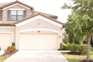 18017 Gawthrop Dr #104, BRADENTON