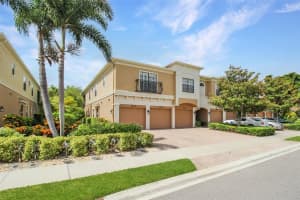 7333 Skybird Rd, BRADENTON
