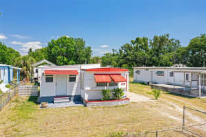 108 Orange Grove Ave S, NOKOMIS