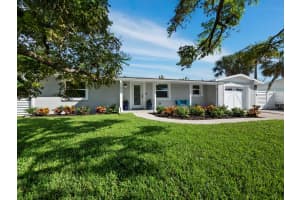 610 RUSSELL STREET, LONGBOAT KEY, FL 34228 Sold 05/16/25