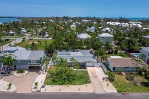 610 RUSSELL STREET, LONGBOAT KEY, FL 34228 Sold 05/16/25