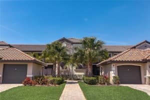 5517 Palmer Cir #203, BRADENTON