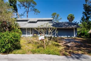 2511 Lords Ln, SARASOTA