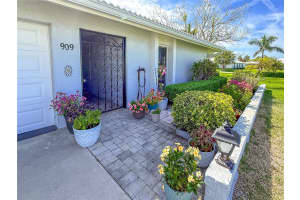 909 68TH STREET, BRADENTON, FL 34209 Sold 06/12/25