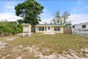2751 71ST DRIVE, SARASOTA, FL 34243 Sold 05/30/25