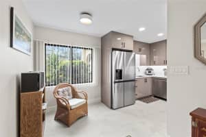 800 HUDSON AVENUE, SARASOTA, FL 34236 - MLS#MFRA4649963