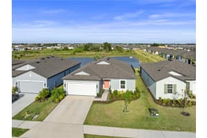 9725 LAST LIGHT GLEN, PARRISH, FL 34219 - MLS#MFRA4649993