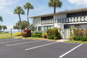 600 MANATEE AVENUE, HOLMES BEACH, FL 34217 Sold 05/20/25
