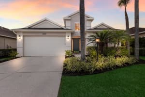 6523 BLUE GROSBEAK CIRCLE, LAKEWOOD RANCH, FL 34202 Sold 06/26/25