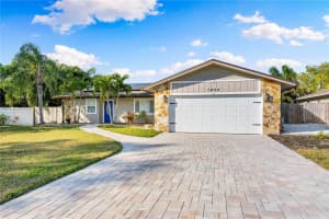7808 24TH AVENUE, BRADENTON, FL 34209 Sold 05/23/25