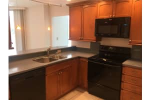 1111 GULFSTREAM AVENUE, SARASOTA, FL 34236 - MLS#MFRA4650116
