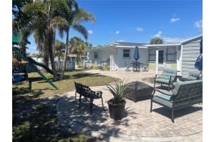 1 CAROLL CIRCLE, ENGLEWOOD, FL 34223 - MLS#MFRA4650157