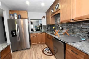 1627 BOATHOUSE CIRCLE, SARASOTA, FL 34231 - MLS#MFRA4650179