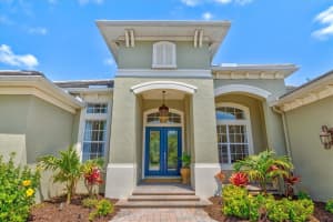 12311 NEWCASTLE PLACE, LAKEWOOD RANCH, FL 34202 - MLS#MFRA4650217