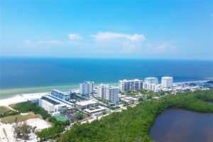 2100 Benjamin Franklin Dr #201, SARASOTA