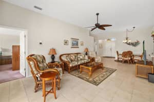 128 BRAEMAR AVENUE, VENICE, FL 34293 Sold 06/17/25