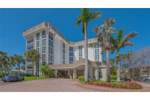 1701 GULF OF MEXICO DRIVE, LONGBOAT KEY, FL 34228 Sold 08/19/25