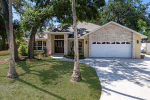 3209 2ND AVENUE, BRADENTON, FL 34205 Sold 08/12/25