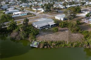 512 SHAMROCK BLVD, VENICE, FL 34293 - MLS#MFRA4650346