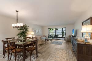 536 LAKESIDE DRIVE, BRADENTON, FL 34210 - MLS#MFRA4650364
