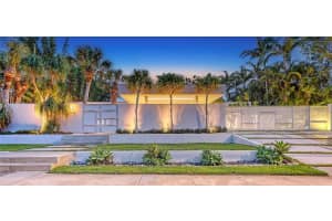 1658 HAWTHORNE STREET, SARASOTA, FL 34239 Sold 05/20/25