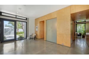 1658 HAWTHORNE STREET, SARASOTA, FL 34239 Sold 05/20/25