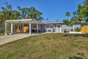 765 CARUSO PLACE, SARASOTA, FL 34237 Sold 06/10/25