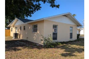 2802 JAMAICA STREET, SARASOTA, FL 34231 - MLS#MFRA4650447