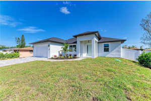 380 HOLLY ROAD, VENICE, FL 34293 - MLS#MFRA4650459