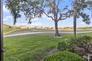 803 FAIRWAYCOVE LANE, BRADENTON, FL 34212 - MLS#MFRA4650488
