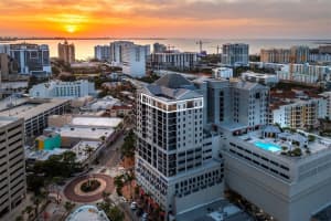 50 Central Ave #17phd, SARASOTA