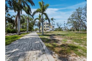 9315 9TH AVENUE, BRADENTON, FL 34209 - MLS#MFRA4650589