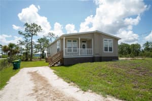 8226 SWEDEN BOULEVARD, PUNTA GORDA, FL 33982 - MLS#MFRA4650613