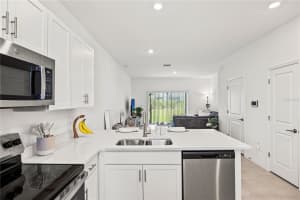 8545 DAYBREAK STREET, SARASOTA, FL 34241 - MLS#MFRA4650661