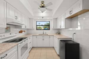 1302 58TH STREET, BRADENTON, FL 34209 - MLS#MFRA4650683