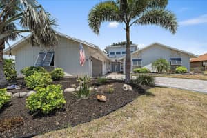 238 LOOKOUT POINT DRIVE, OSPREY, FL 34229 - MLS#MFRA4650720
