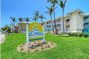 1800 GULF DRIVE, BRADENTON BEACH, FL 34217 Sold 07/25/25