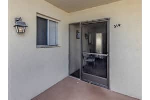 340 BASE AVENUE, VENICE, FL 34285 - MLS#MFRA4650780