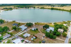 1600 OAK PARK AVENUE, AVON PARK, FL 33825 - MLS#MFRA4650813