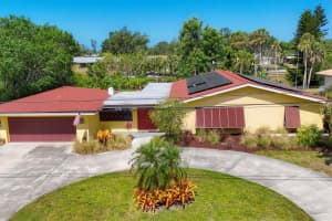 2410 TANGLEWOOD DRIVE, SARASOTA, FL 34239 Sold 07/14/25