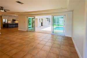 606 OWL WAY, SARASOTA, FL 34236 - MLS#MFRA4650886