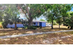 902 S Scenic Hwy, LAKE WALES