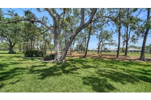 3984 LYNDHURST COURT, SARASOTA, FL 34235 - MLS#MFRA4650914