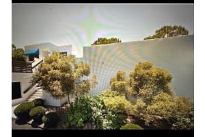 609 BAYPORT WAY, LONGBOAT KEY, FL 34228 Sold 05/15/25