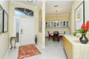 9480 FOREST HILLS CIRCLE, SARASOTA, FL 34238 - MLS#MFRA4650928