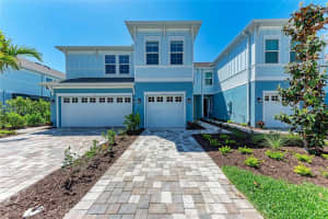 317 VIA TUSCANY AVENUE, SARASOTA, FL 34243 - MLS#MFRA4650949